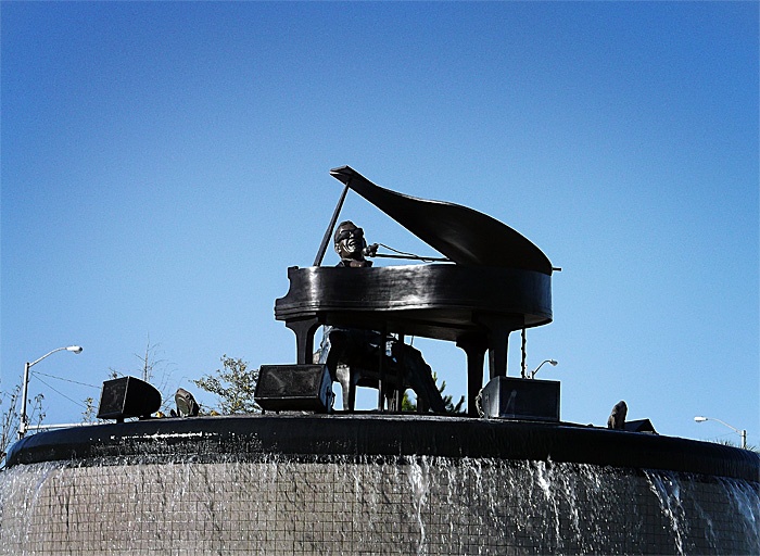 Ray Charles Plaza Fountain