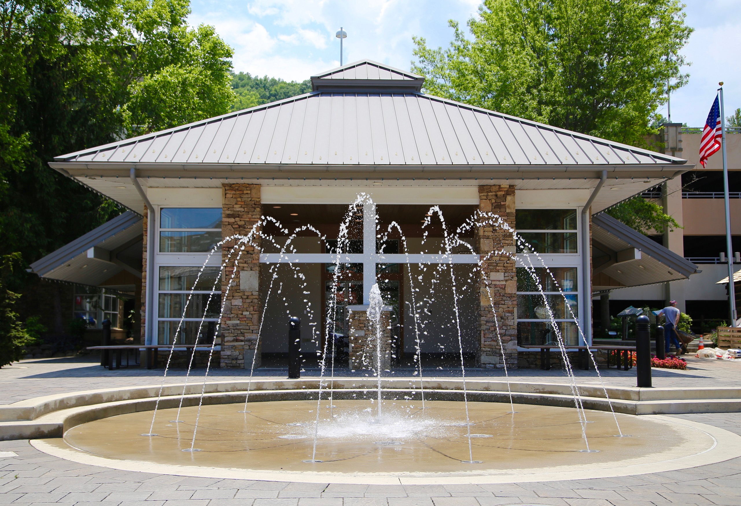 Gatlinburg Parkway Plaza